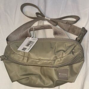 NWT Lululemon All Day Essentials Belt Bag